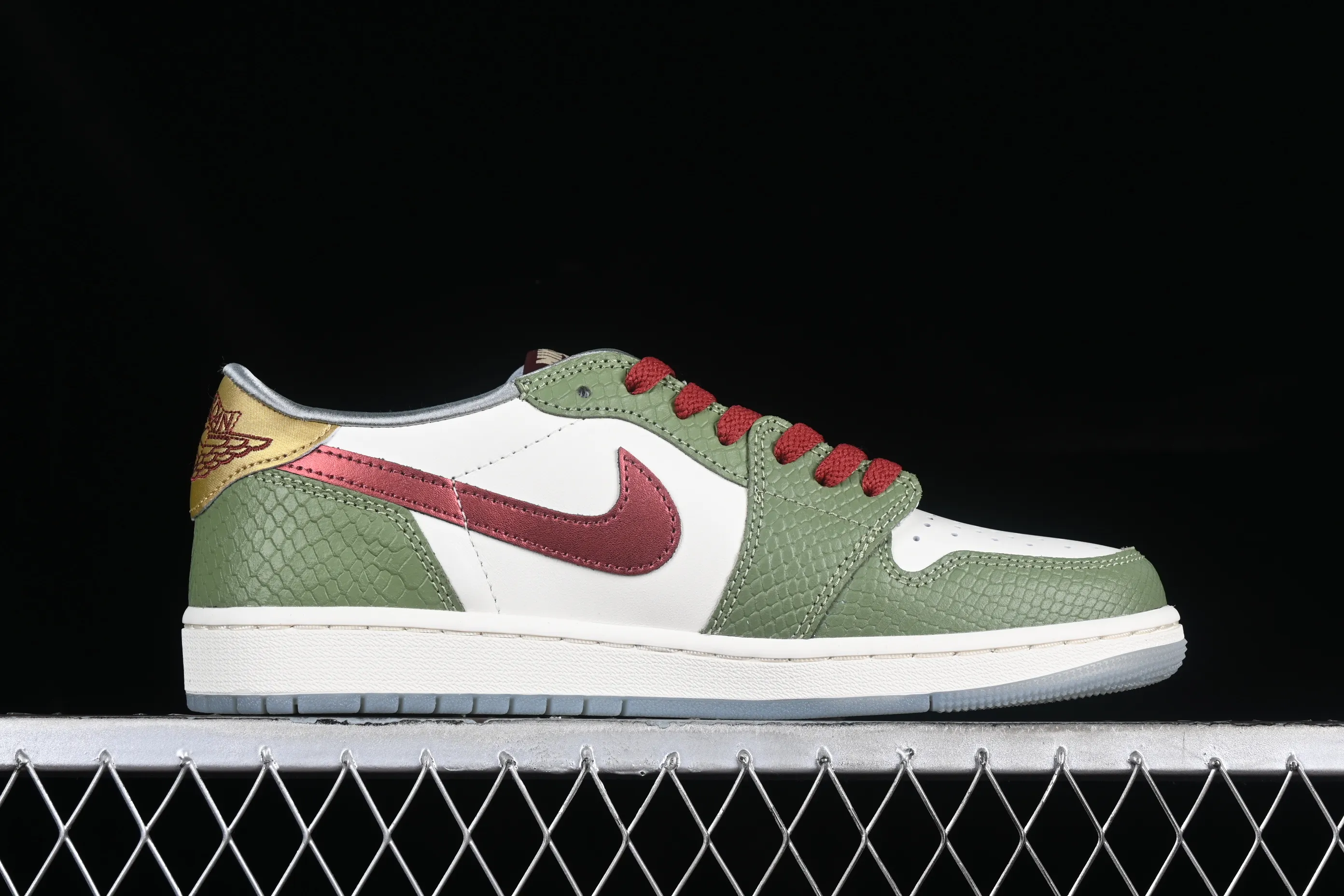 All categories Air Jordan Jordan series basketball shoes Air Jordan 1 Low G version pure original Air Jordan 1 Low CNY "Year of the Drago" AJ1 Joe 1 Year of the Dragon Limited Qinglong low-top cultural casual sneakers FN3727-100